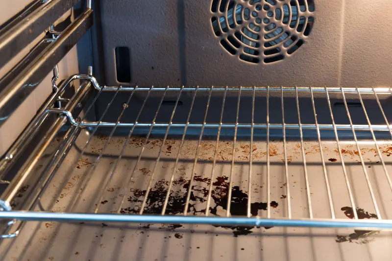 Dirty kitchen