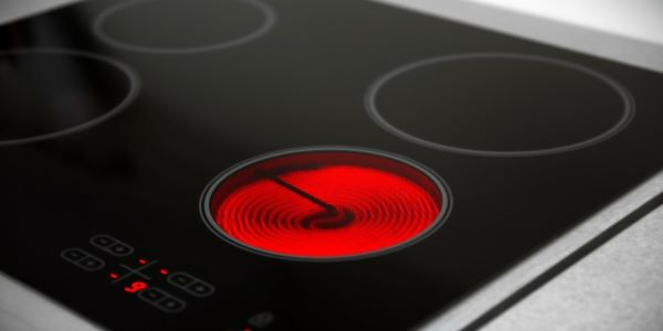 https://www.mrappliance.com/us/en-us/mr-appliance/_assets/expert-tips/images/mra-blog-electric_cooktop_not_working_this_could_be_the_problem1.webp